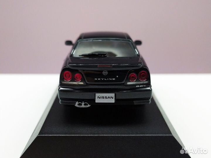 1:43 Nissan Skyline 25GT (R34) Sedan
