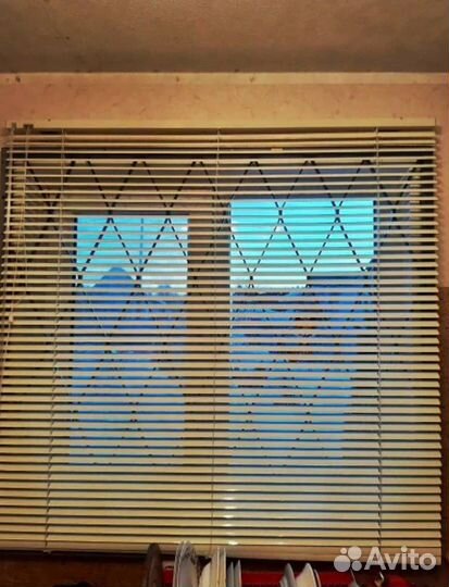 Жалюзи, шторы рулонные