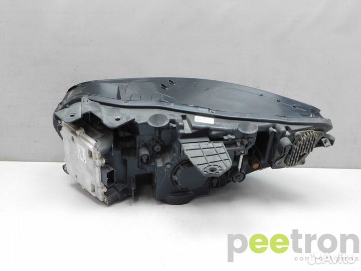 Б/У Б/У Фара правая б/у 92102AR000 Hyundai-KIA