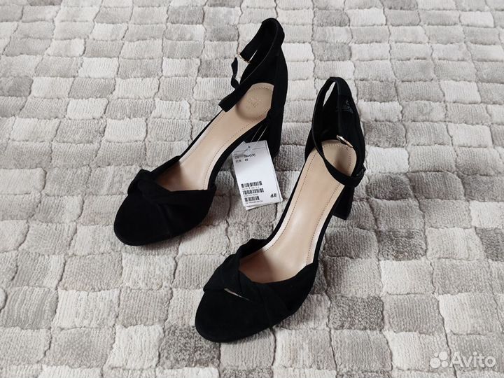 Босоножки hm новые