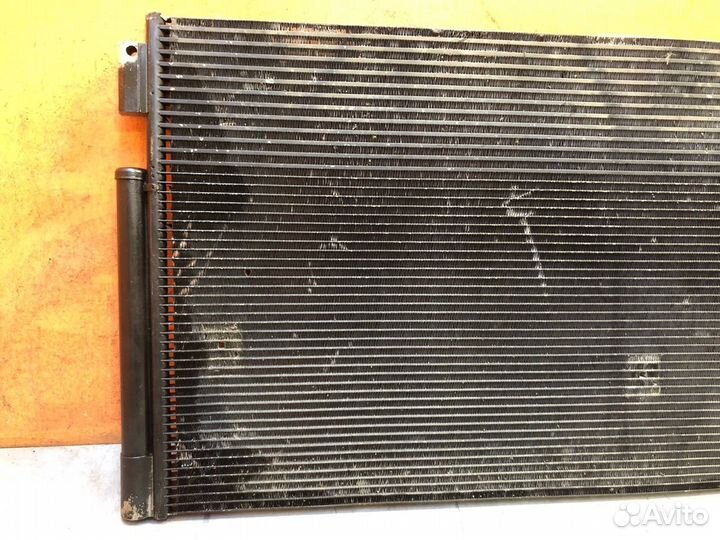 Радиатор кондиционера Jeep Grand Cherokee WK2