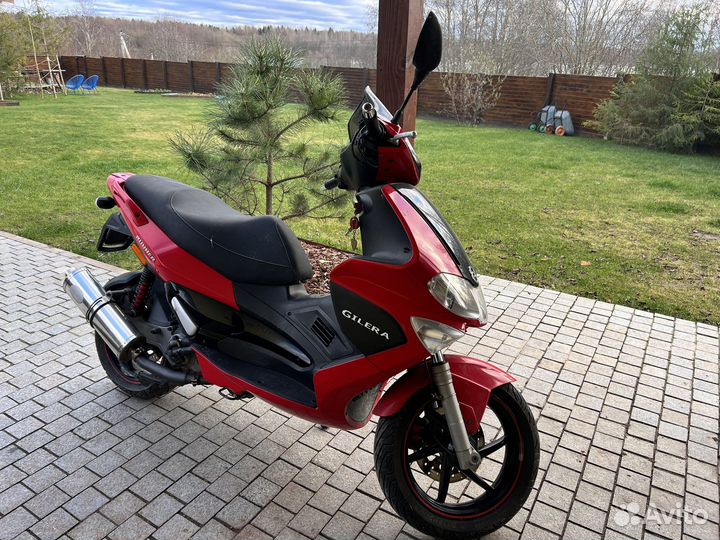 Gilera runner 200