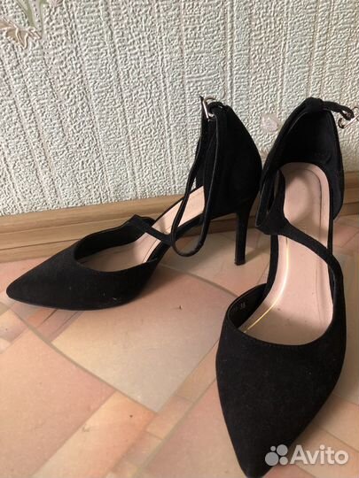 Продам туфли женские