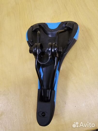 Седло велосипедное Stern YBT-6553