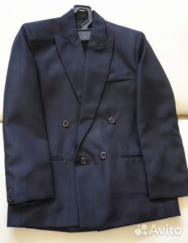 Костюм новый на мальчика10-13лет,размер в описании