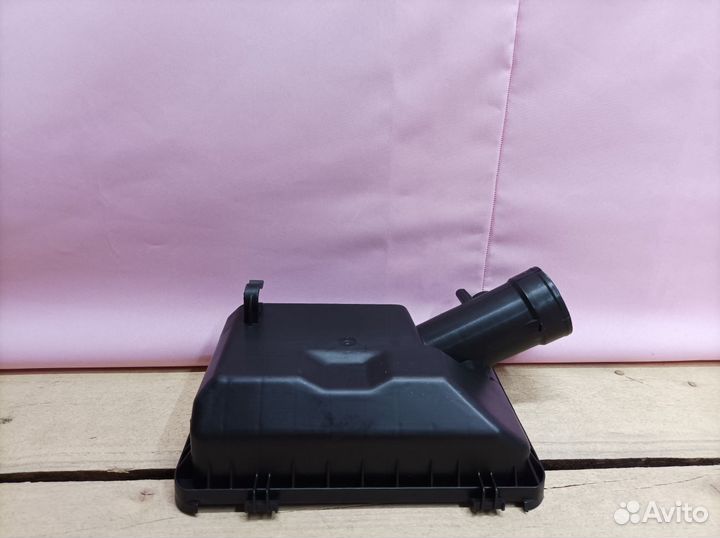 Крышка воздушного фильтра ASX 1 га0 2010