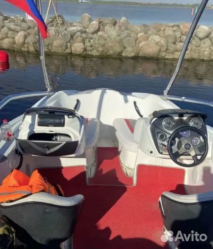 Катер BRP Sea-Doo Speedster 200