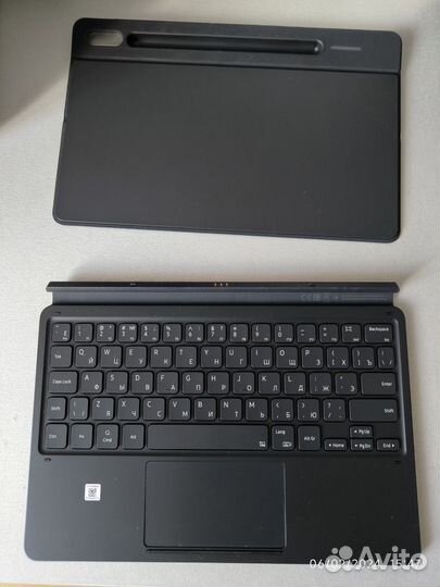 Чехол-клавиатура Samsung для Galaxy Tab S8