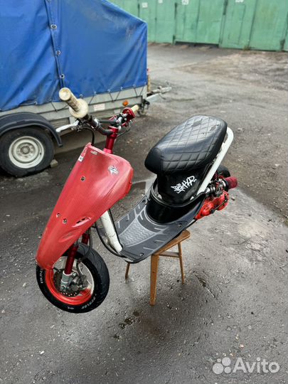 Honda DIO 27 stunt