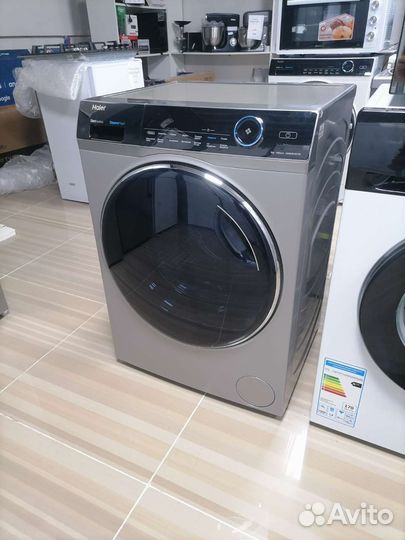 Стиральная машина Haier HW90-B14979S 9 кг 1400 об