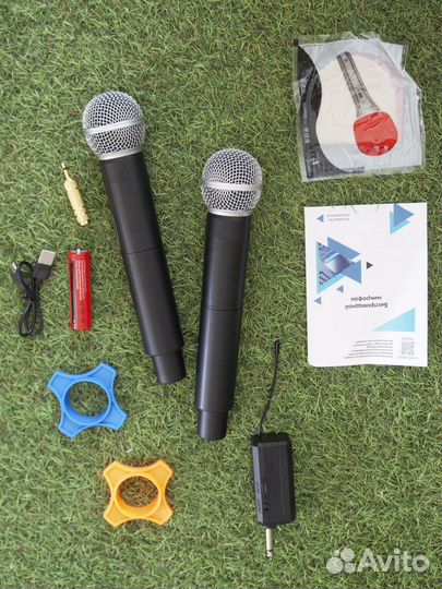 Микрофон караоке беспроводной, 2 шт, новые