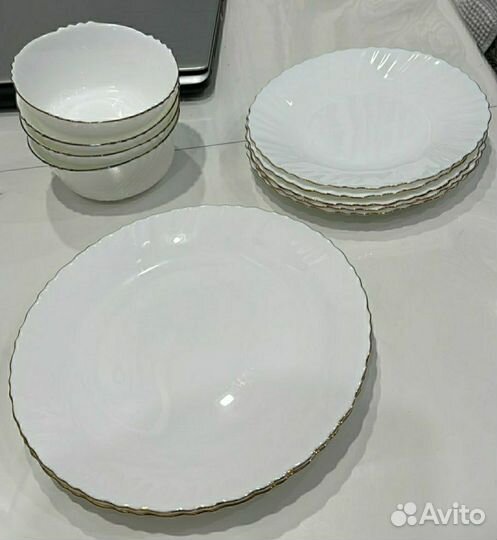 Набор столовой посуды