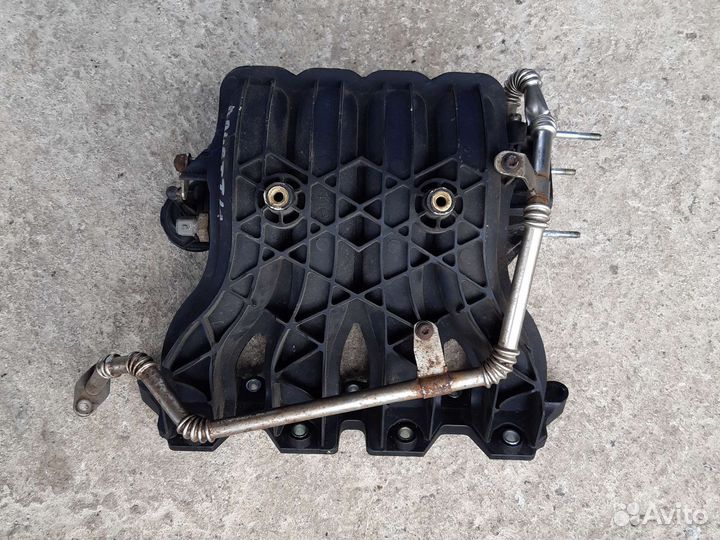 Коллектор впускной 96452343 Chevrolet Lacetti