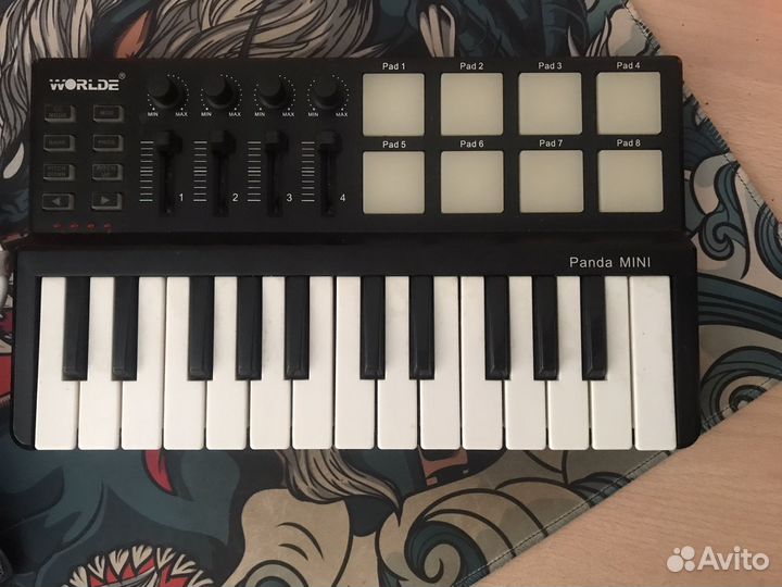 Midi клавиатура worlde