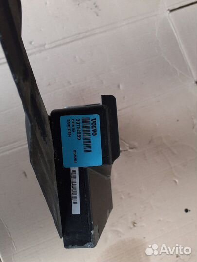 Усилитель акустической системы Вольво S60, S80