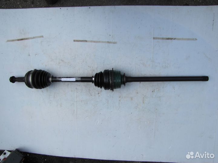 Lexus RX300 полуось