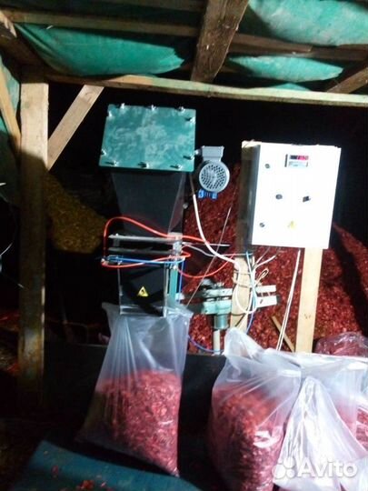 Дозатор весовой для торфа, грунта, щепы, опилок