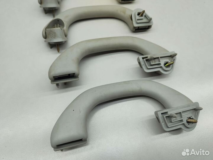 Ручки потолочные комплект Volkswagen Golf MK4