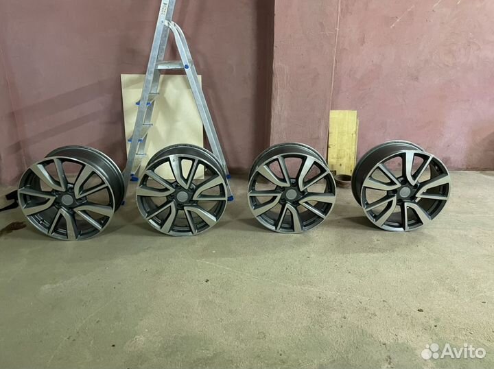 Диски Replay Replica NS146 (Nissan) 7x17, 5x114.3
