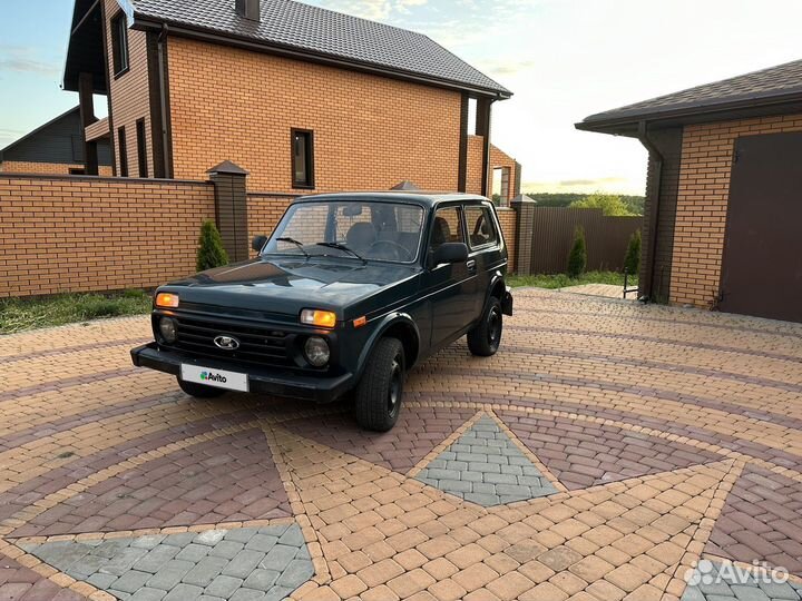 LADA 4x4 (Нива) 1.7 МТ, 2011, 170 000 км