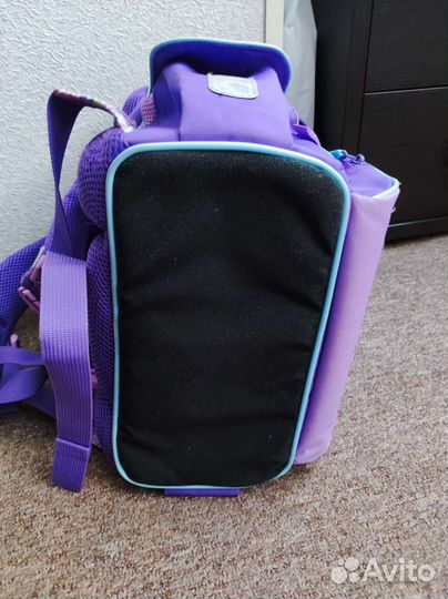 Рюкзак школьный