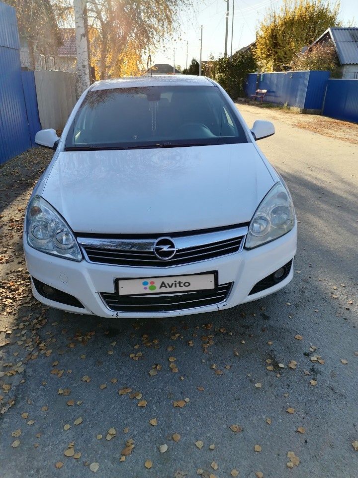 Opel Astra: фото владельца