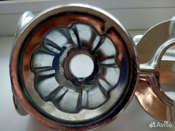 Мясорубка ручная