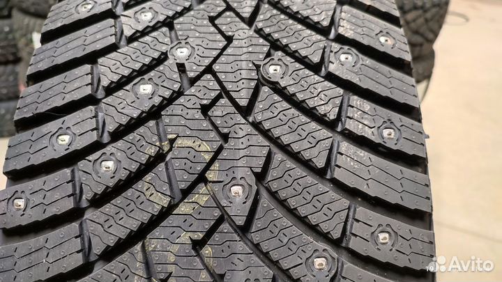 Pirelli Scorpion Ice Zero 2 285/45 R22 114