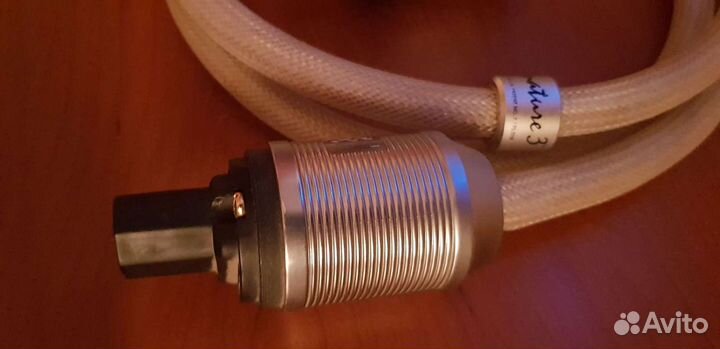 XLO Signature 3 оригинал