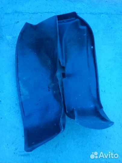 Подкрылки на Chevrolet Niva