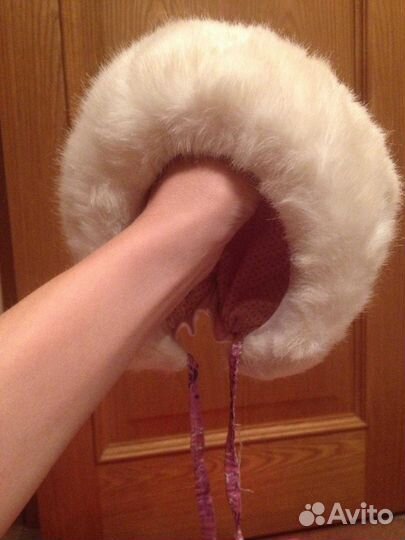 Продаю шапки зимние для девочки