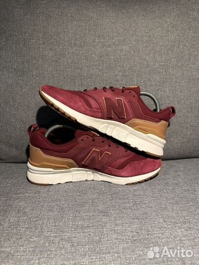 New Balance 997 Sneakers Red CM997HAE