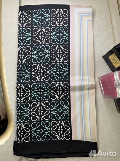 Шарфы платки палантины