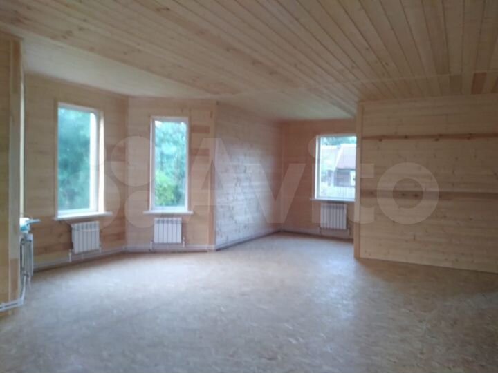 Дом 166 м² на участке 19,2 сот.