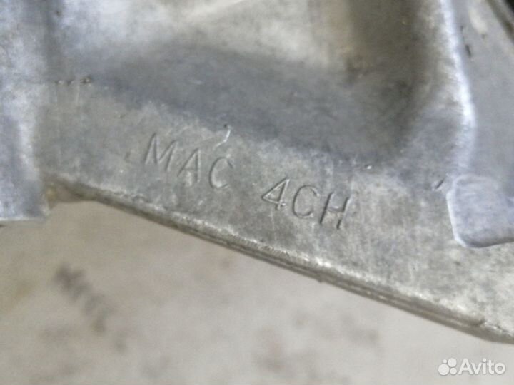 Подушка АКПП Nissan Primera P11 1996-2002