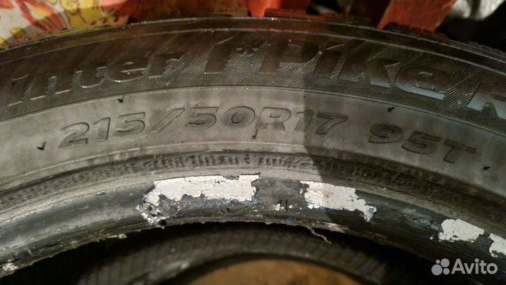 Hankook Winter I'Pike 215/50 R17