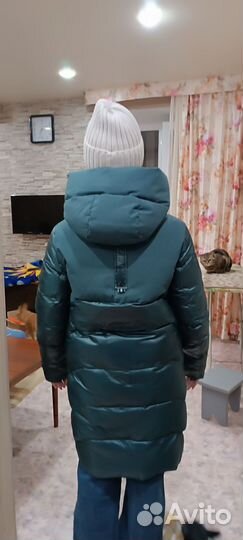 Пуховик женский 46 48 размер бу