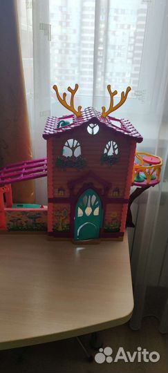 Кукольный дом Inchantimals с мебелью