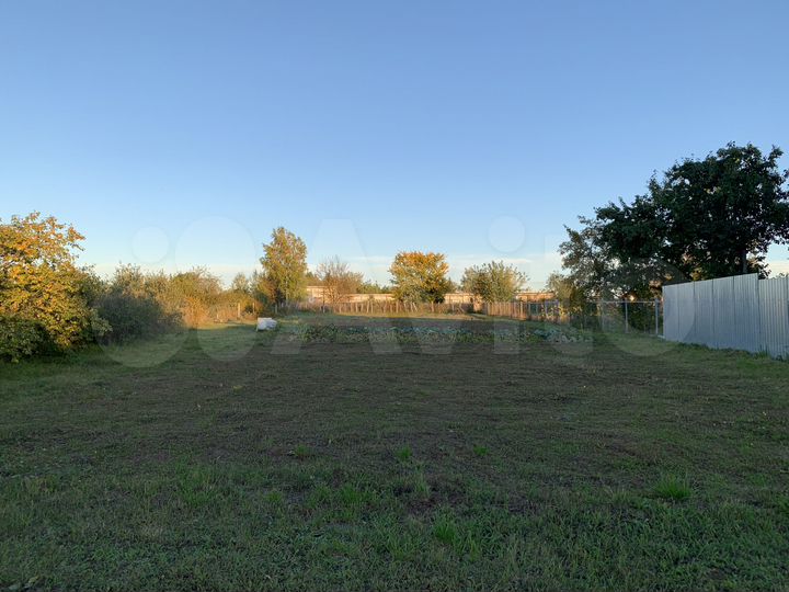 Дом 20 м² на участке 25 сот.