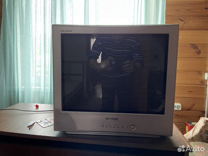 Телевизор с кинескопом