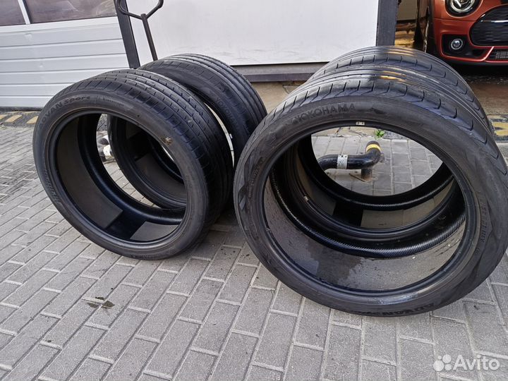 Yokohama Advan Sport V105 315/35 R21 и 275/40 R21 111Y