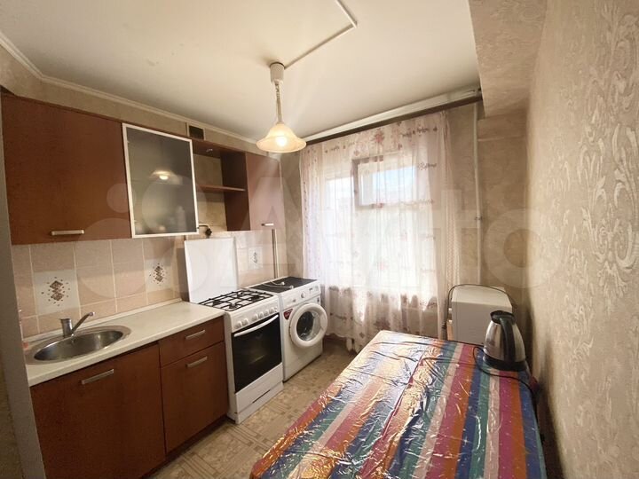 3-к. квартира, 60 м², 3/5 эт.