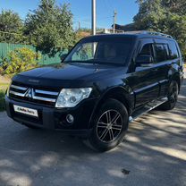 Mitsubishi Pajero 3.8 AT, 2007, 250 000 км, с пробегом, цена 1 330 000 руб.