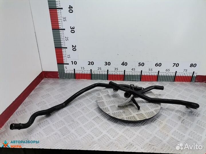 Патрубок радиатора Skoda Octavia 2 (A5) рест