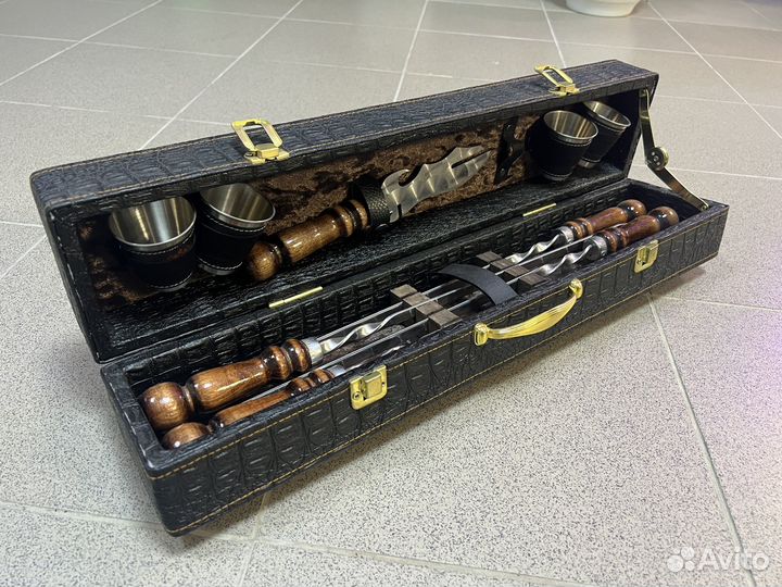 Набор шампуров в кейсе