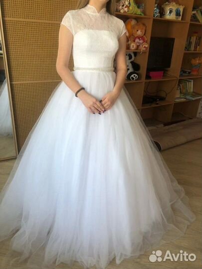 Свадебное платье