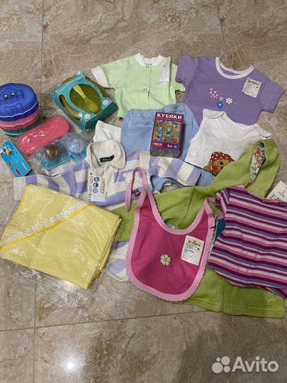 Новые соски, пустышки,губка, миски 