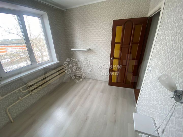 3-к. квартира, 60 м², 5/5 эт.