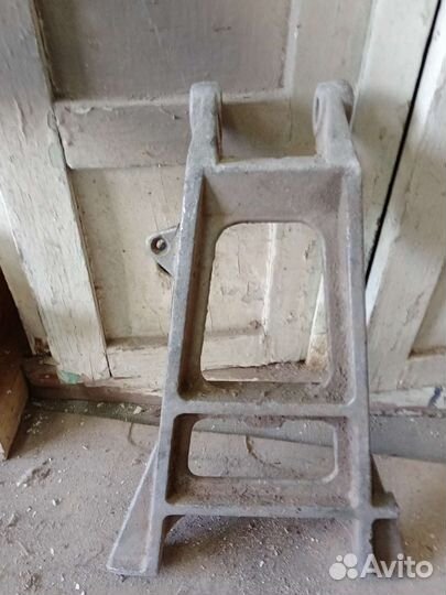 Продам запчасти на Яву