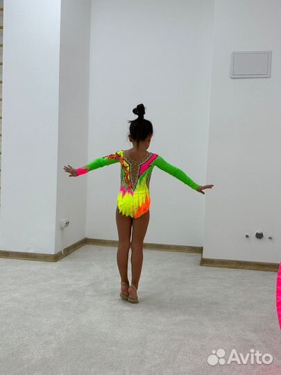 Купальник для художественной гимнастики